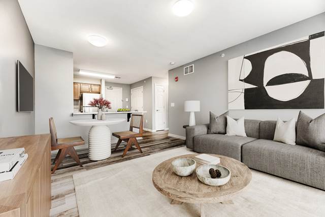 1-bedroom apartment at Niagara Square Apartments in Buffalo, NY